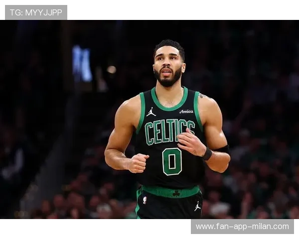 NBA塔图姆持球进攻训练更全面:打造全能前锋的新标杆 NBA塔图姆持球进攻训练更全面:打造全能前锋的新标杆