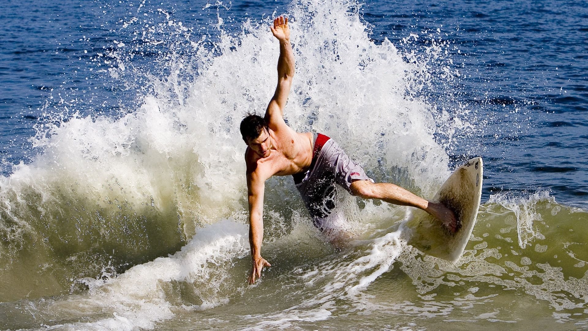 米兰体育app官网-前场空间利用是否优于人数压制成为破防新手段，前场什么意思